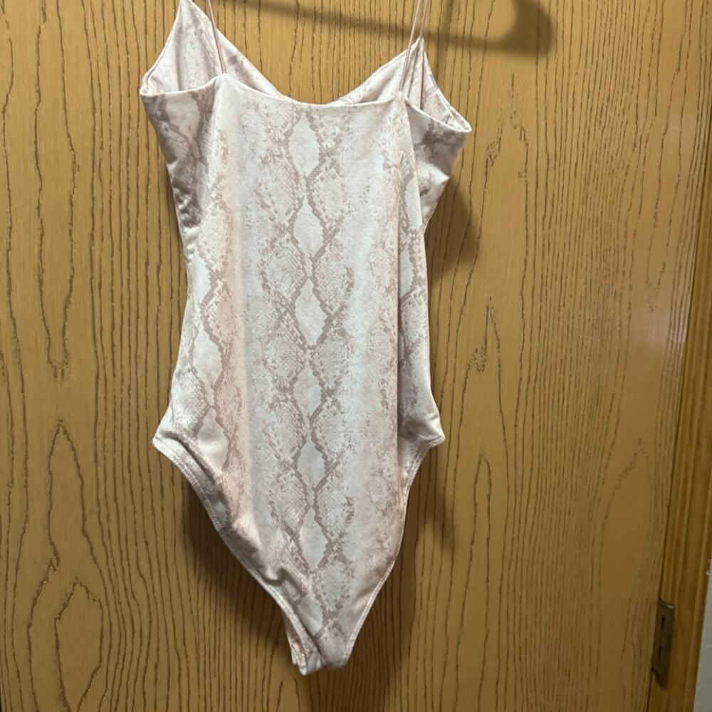 Bodysuit Forever 21 size small - Picture 5 of 8